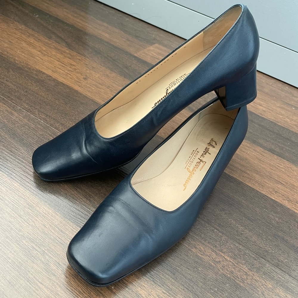 Salvatore Ferragamo Elegant Navy Blue Block Heel Women's Shoes 10